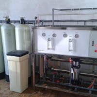 天津桶装水厂矿泉水食品饮料用纯净水处理制取设备