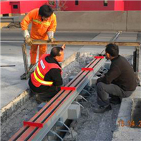生产厂家GQF-MZL160型公路桥梁伸缩缝供应丹江口市